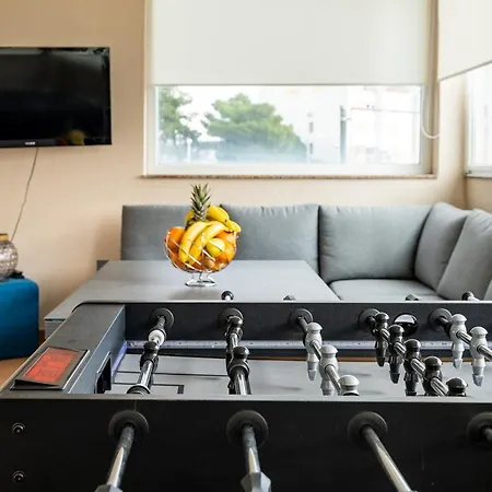 Elegant Two Bedroom 公寓 *