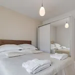 Апартаменты Elegant Two Bedroom