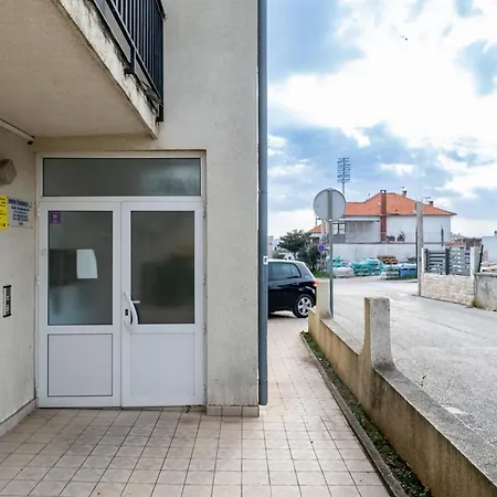 アパート Elegant Two Bedroom *